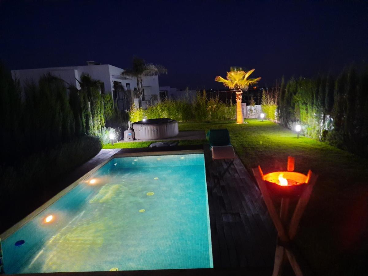 Superbe Villa Avec Piscine Plages Des Nations Rabat Extérieur photo