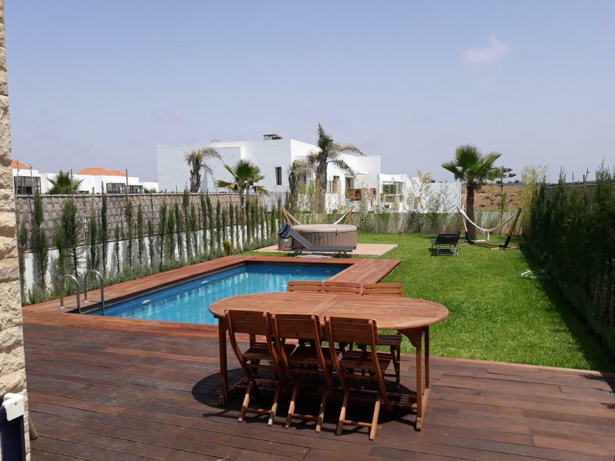 Superbe Villa Avec Piscine Plages Des Nations Rabat Extérieur photo